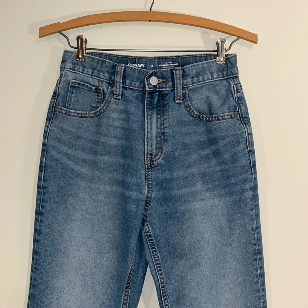 OLD NAVY Youth 12 High Rise Slouchy Straight Jeans Light Wash Denim 90s Inspired